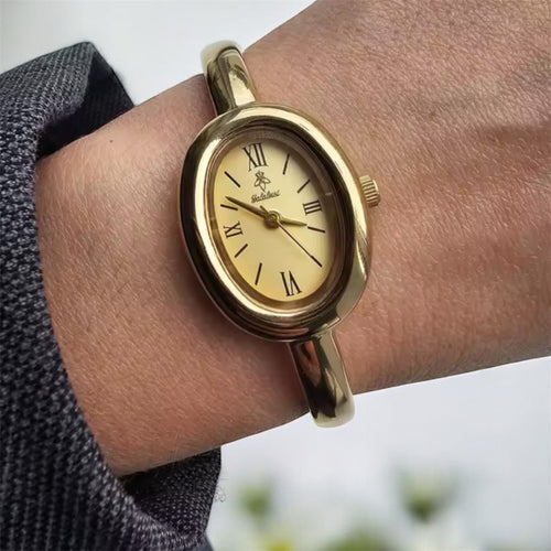 Elegant Women’s Watch – Minimal Fashion Quartz