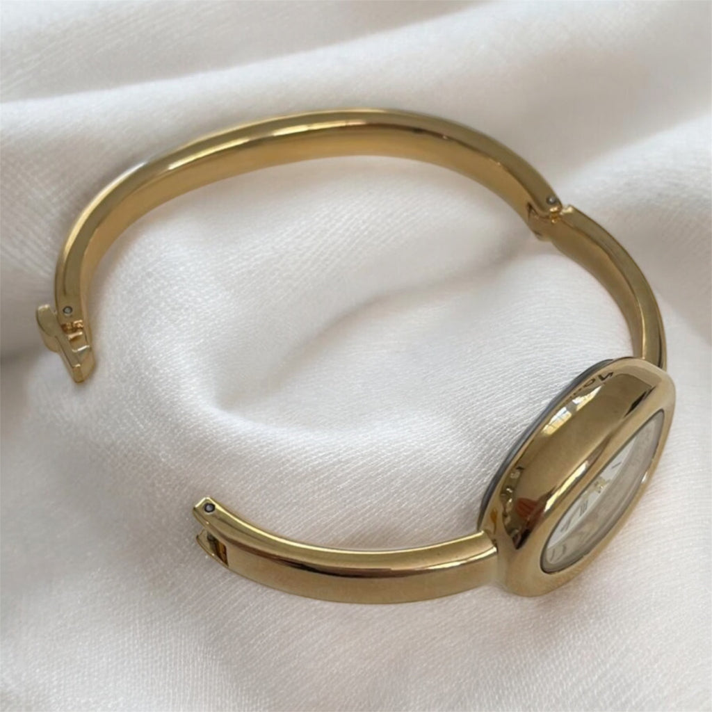 Elegant Women’s Watch – Minimal Fashion Quartz