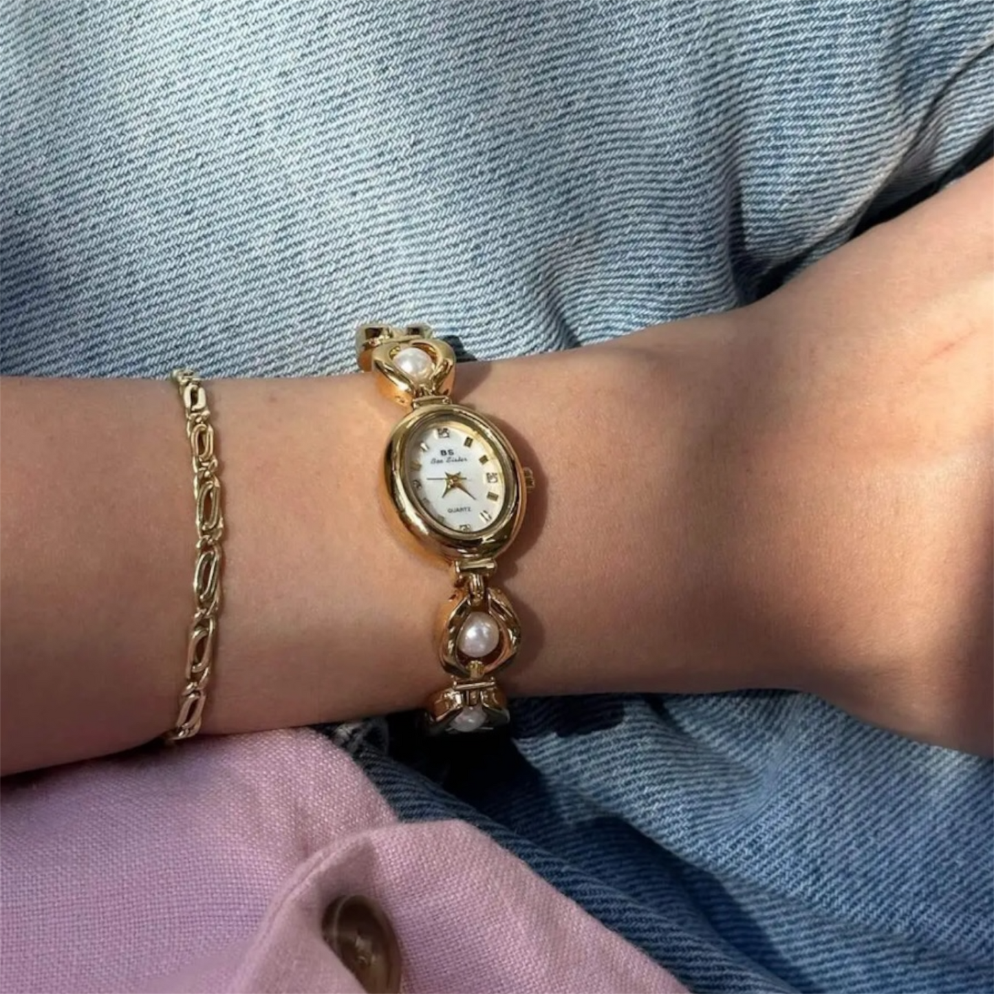 Elegant Vintage Silver Bracelet Watch – Luxury Small Dial Quartz Timepiece for Women