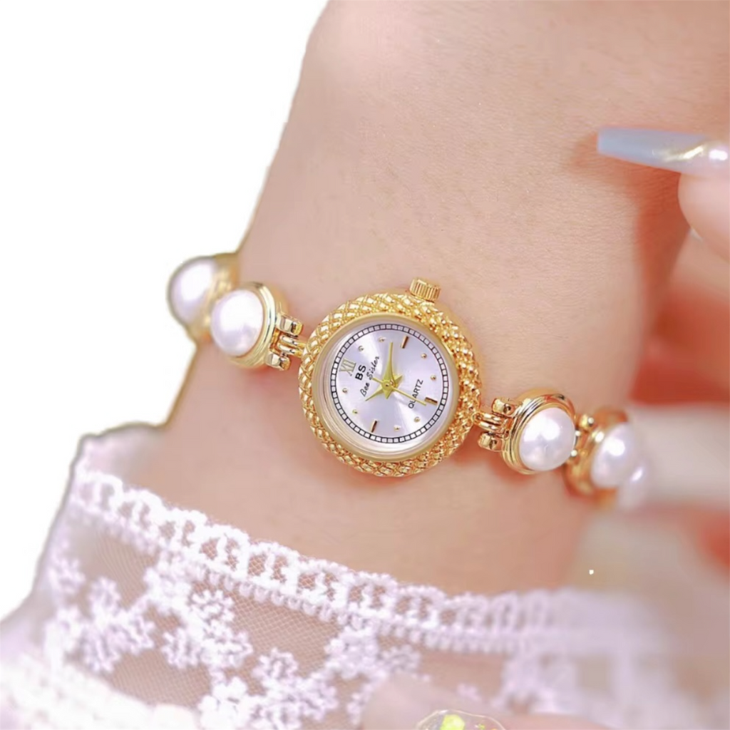 Luxury Pearl Women’s Wristwatch